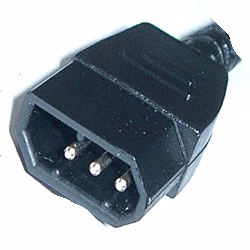 Anschluss: Grundig-Stecker